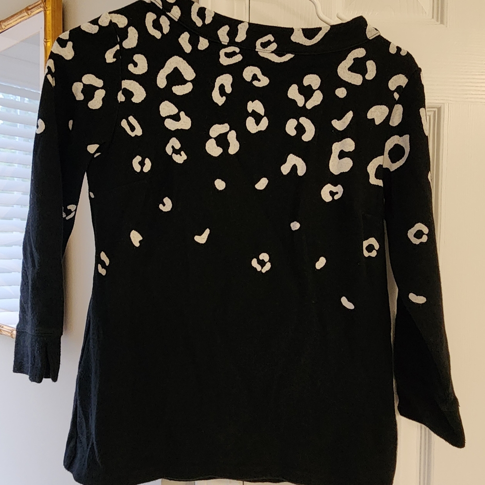Talbots Black And White Leopard Print Sweater With Zip Up Back